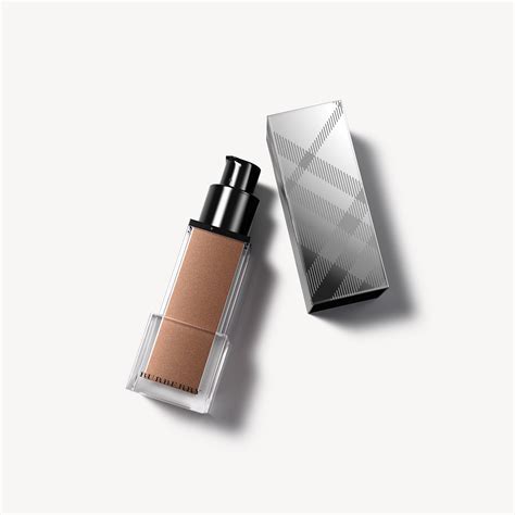 burberry fresh glow golden radiance powder|burberry bright glow foundation.